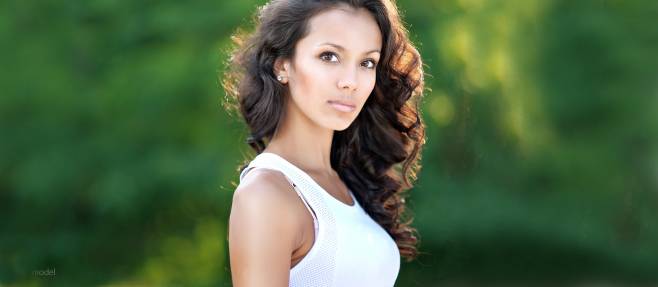 over vs. under muscle breast implants